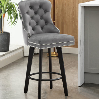 Tabouret de bar pivotant en velours gris foncé, bouton, grand, pour îlot de cuisine, bar pour la maison, chaises de bistro, garniture en métal, stable