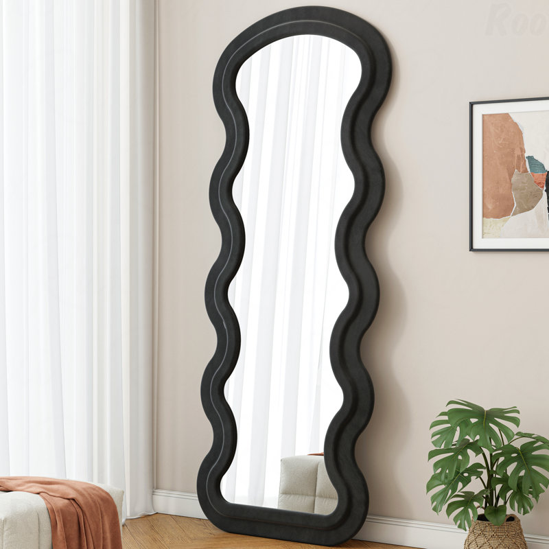 Miroir sur pied noir en flanelle ondulée, Noir