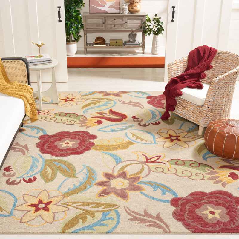 Emrick Hand Hooked Wool Floral Rug, Rectangle 8' x 10'
