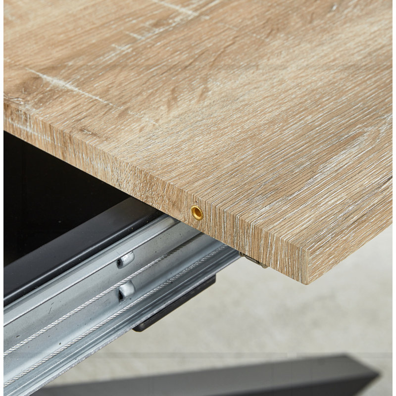 Extendable coffee table