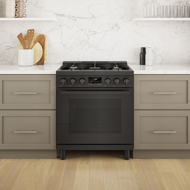 800 Series 30" 4 cu. ft. Freestanding Dual Fuel Range with True European Convection, Black