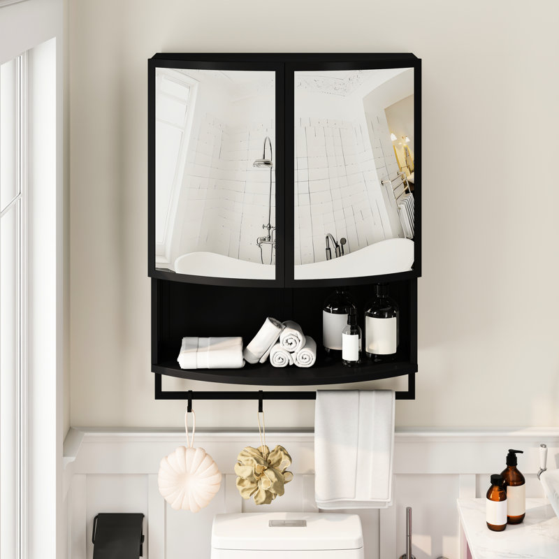 Armoire de rangement moderne à double porte en verre noir arqué de 61,6 cm (24,26 po) avec miroir incassable, étagères et porte-serviettes. Design gain d'espace, ouverture/fermeture facile. Parfait pour la décoration intérieure. Installation facile.