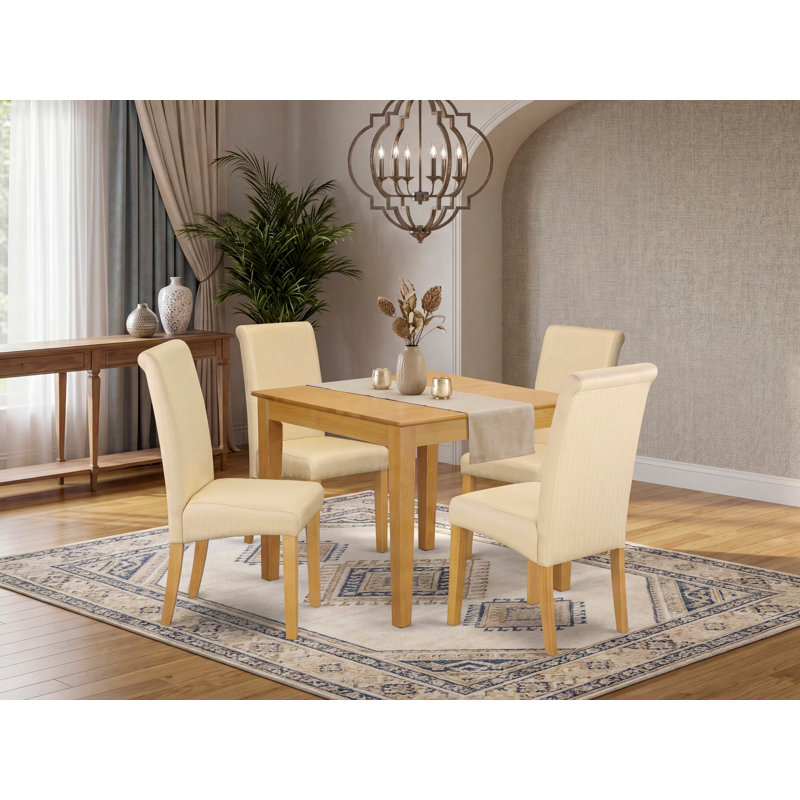 Ensemble de 5 pièces pour coin-repas pour 4 personnes comprenant une table de salle à manger carrée et 4 chaises Parson en lin beige clair et chêne