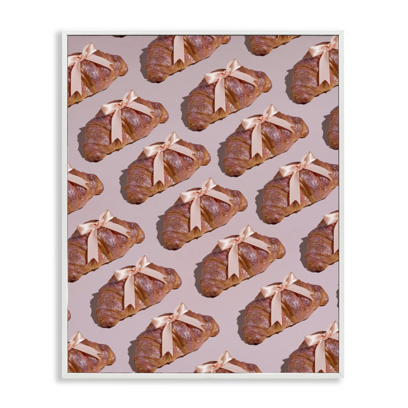Croissants avec rubans, estampe numérique, conception par Lish Creative, Encadrement giclée blanc côtier, 30 x 24