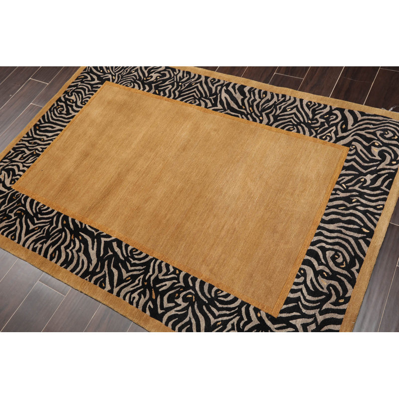 Tapis oriental en laine et soie noués à la main 4 pi x 5 pi 9 po Isabelline
