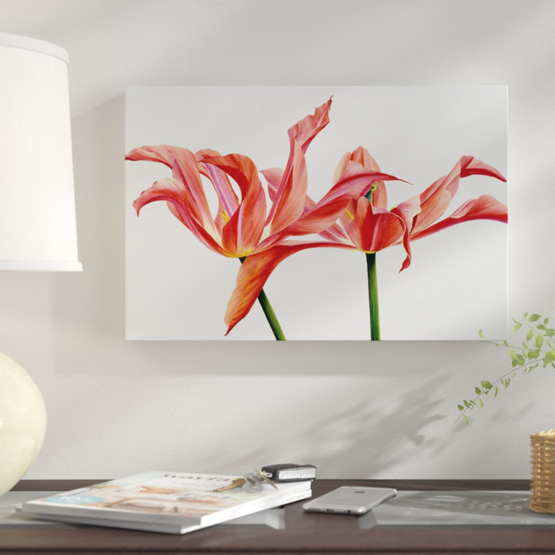 «Dancing Floriade» par Yvonne Poelstra- Holzhaus - impression sur toile tendue, H 18 po x l 26 po x P 1,5 po, Toile tendue