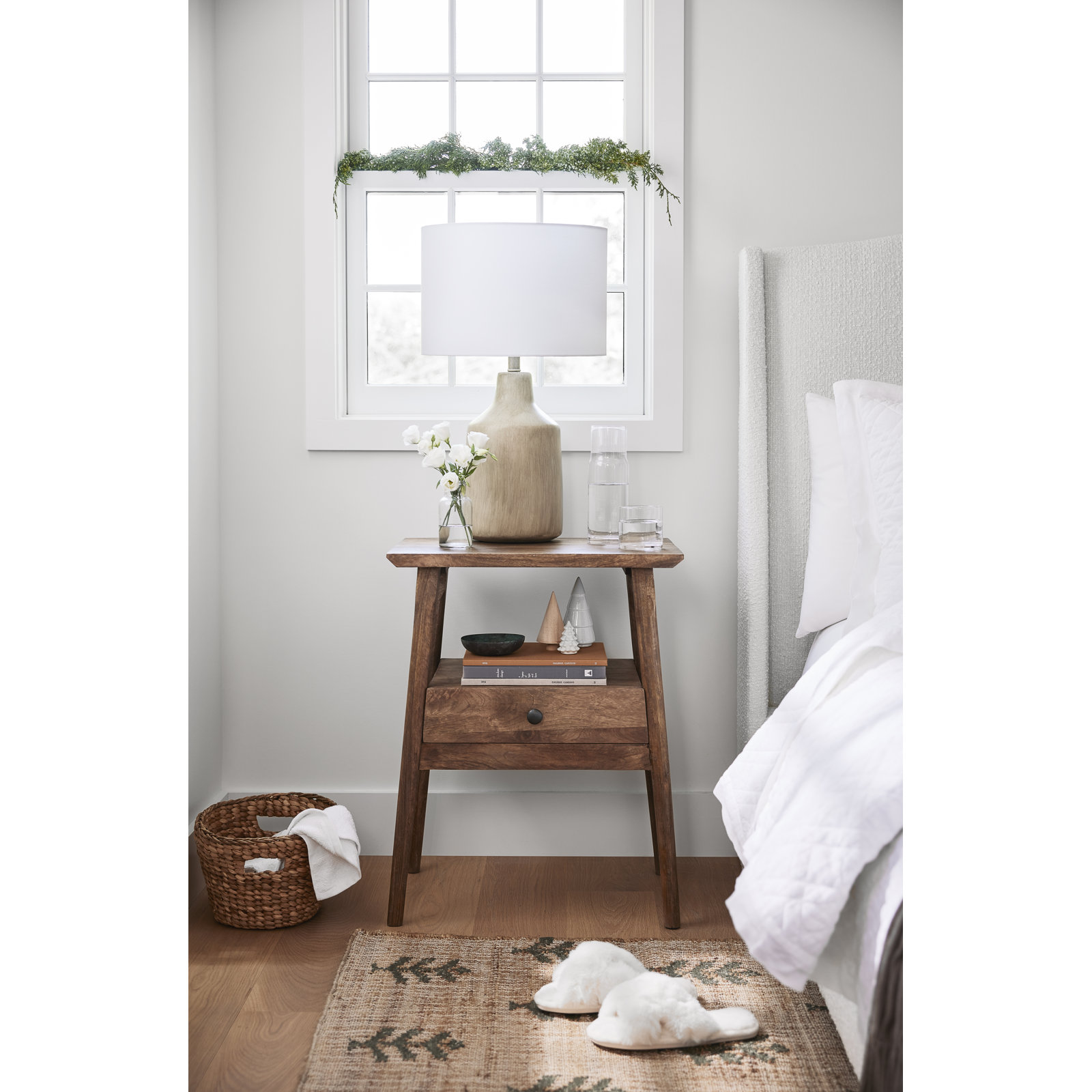Akio 1 - Drawer Solid Wood Nightstand, Brown