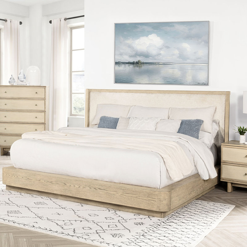 Grand lit côtier moderne avec finition en chêne beige, conception à oreilles, structure en peuplier et en bois d'ingénierie, tête de lit tapissier doux, lit d'une hauteur de 51,79 pouces, longueur solide de 73,5 pouces