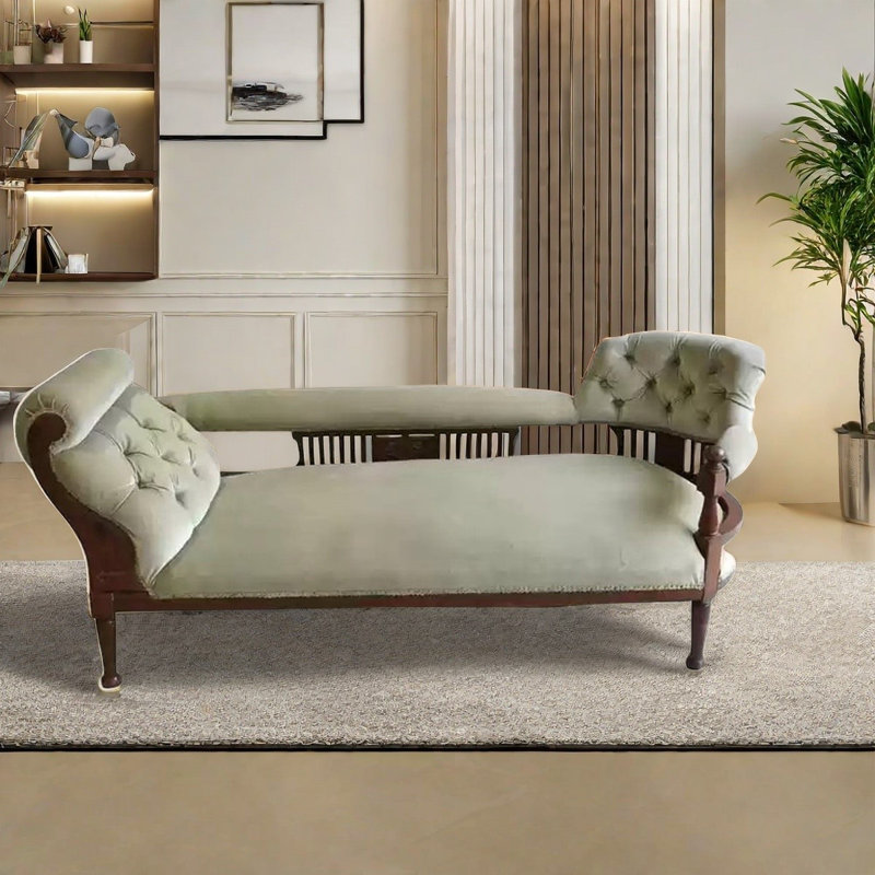 Chaise en bouleau de luxe élégante et légère, Orienté à gauche (vu de face)