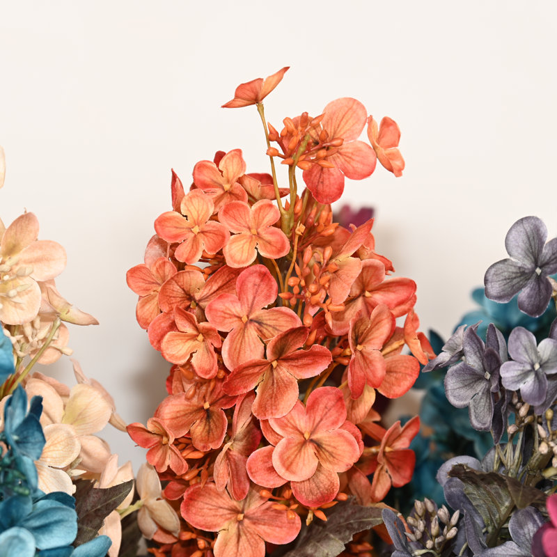 Arrangement floral 28 "avec baies artificielles de couleur mélangée et hortensia pour remplissage de vase