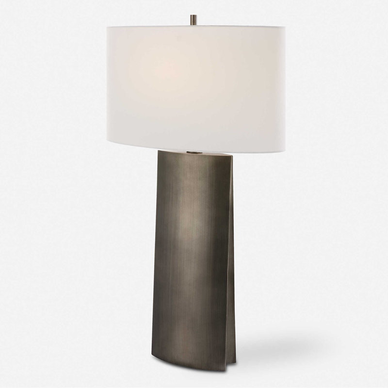 Lampe de table moderne à rainure en V Orren Ellis