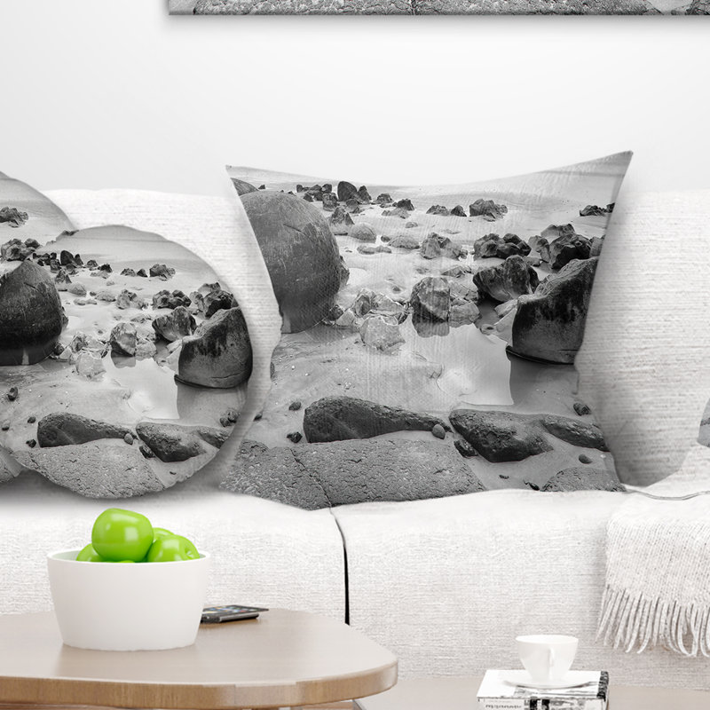 Coussin photo en mer moeraki roche, 18 po x 18 po