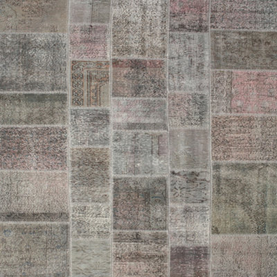 Tapis gris zone contemporaine