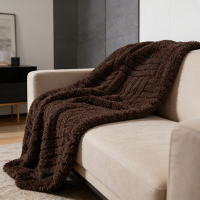 Lightweight Fleece Throw Blanket For Couch And Bed, Ultra Soft And Warm All-Season Blanket With Decorative Jacquard Pattern, Fluffy And Cozy Reversible Throw