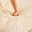 Beige incurvé avec un design compressé, peau douce - chenille, siège moyen, mousse et ressort, s'adapte à de nombreux décors de maison à 4 sièges, divers environnements