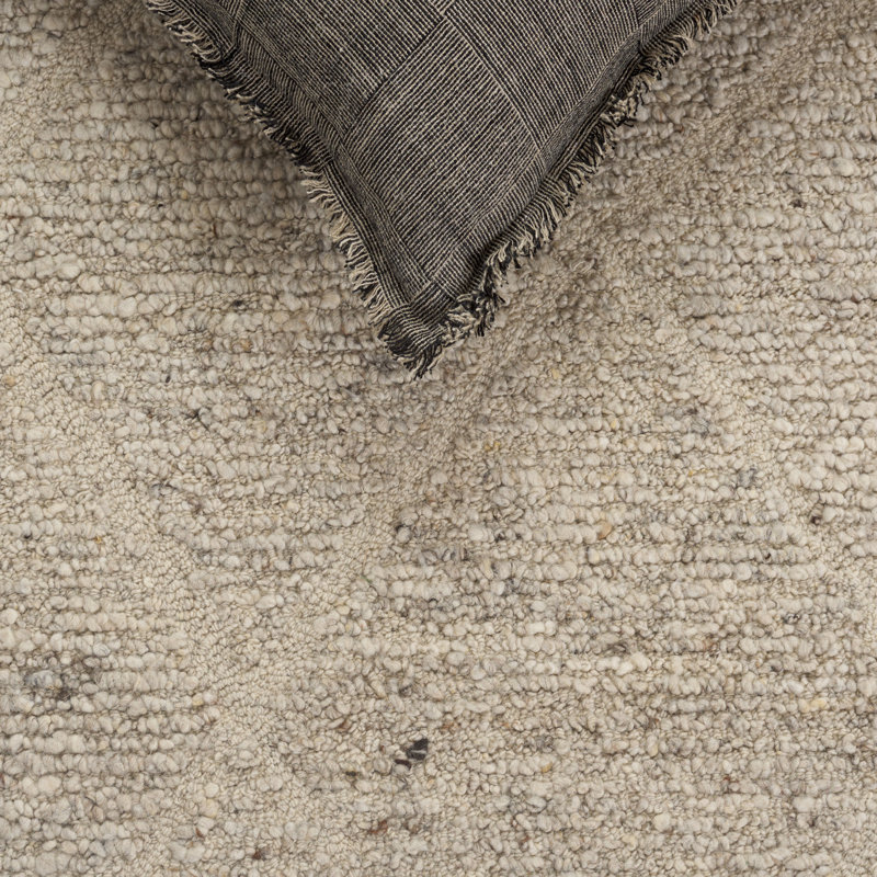 Natura 805 Area Rug In Beige, Rectangle 3' x 5'