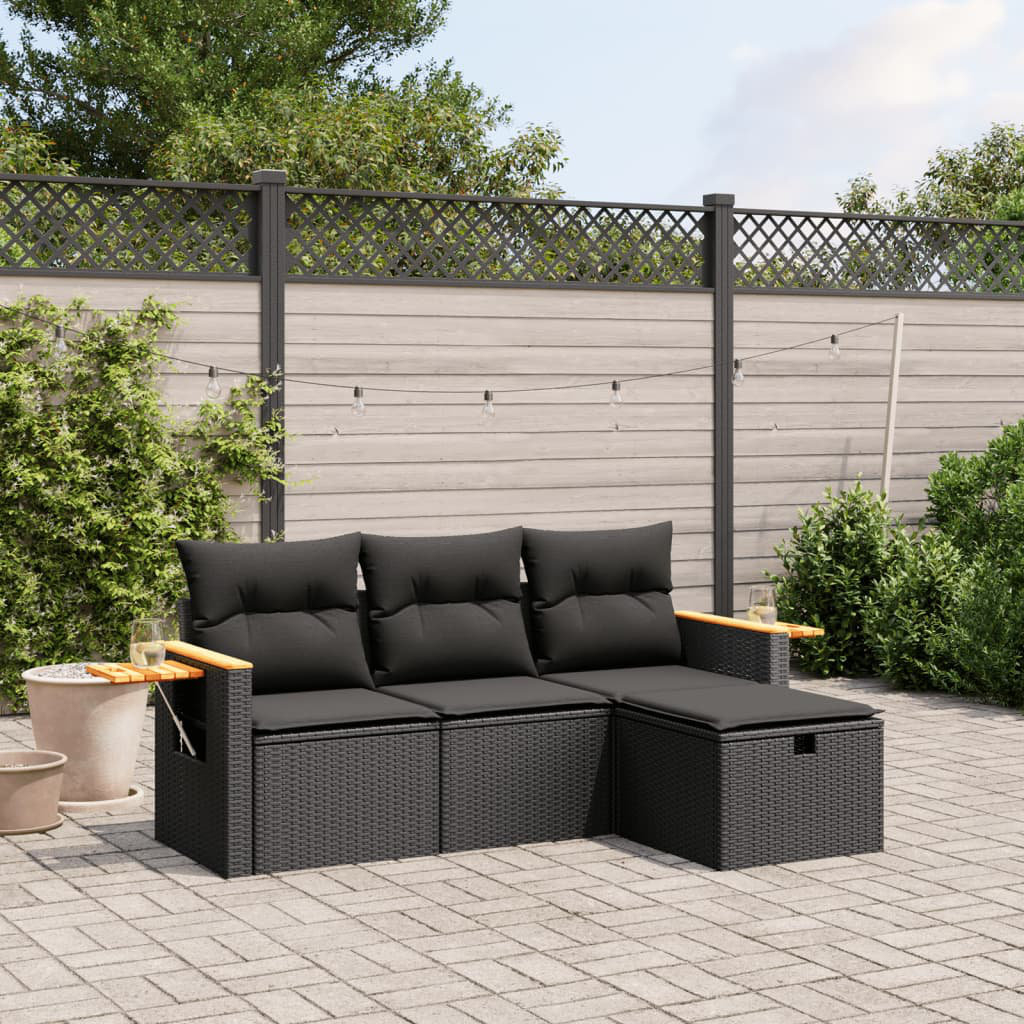 Gartensofa mit Kissen