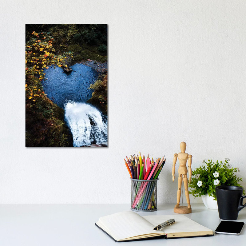 Nature Love by Lucas Moore - Wrapped Canvas Print, 20.32 cm H x 30.48 cm W