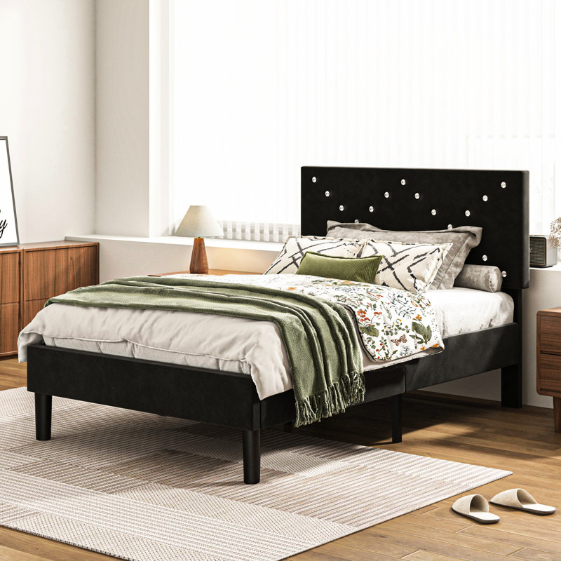 Lit plateforme tapissier, taille simple, noir, avec métal et bois, pieds en plastique robustes, capacité de 800 livres, barres de suspension silencieuses, lattes en bois massif, aucun sommier nécessaire, facile à