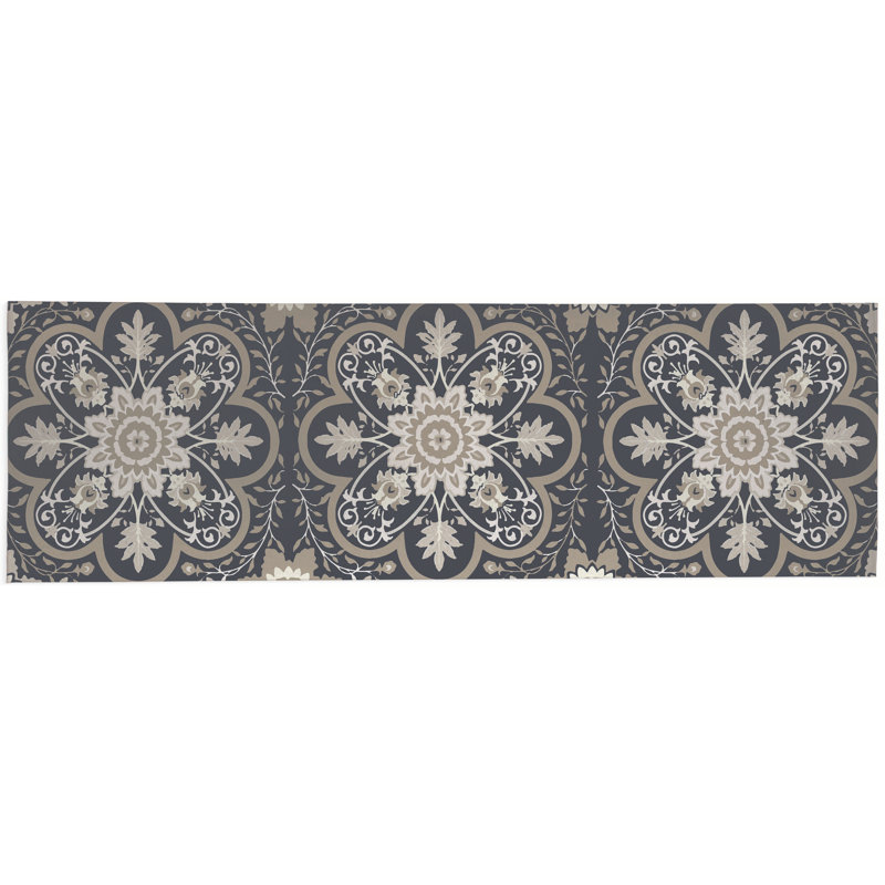 Skyler Outdoor Rug, Runner 2'6" x 8'
