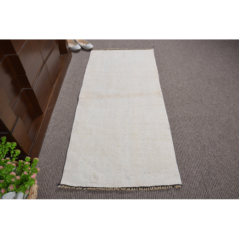 Vintage Turkish Oushak Small Beige Rug with Flat Weaving Kilim Design for Entryways