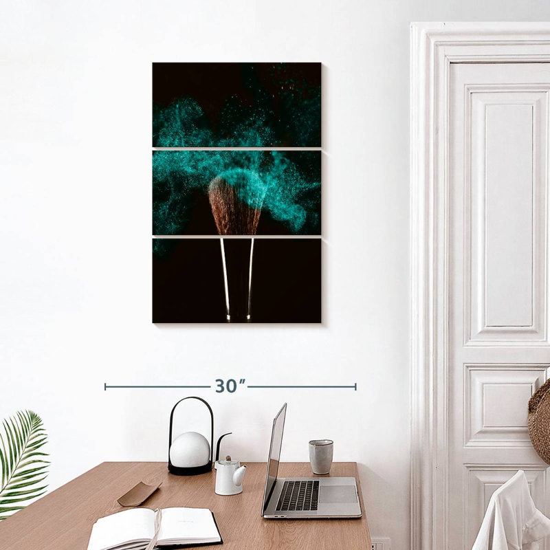Poudre de maquillage turquoise Shuttleworth, H 32 po x l 20 po