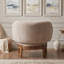 Fauteuil d'appoint à oreilles rembourré avec assise coussinée et pieds en bois massif-1265818764