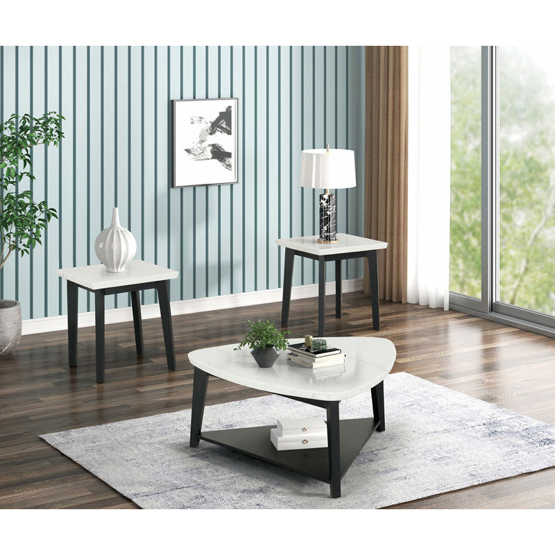 Table basse triangulaire de style contemporain avec plateau de rangement en marbre