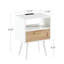 Table de bout en rotin moderne avec prise de courant et ports USB-113936074