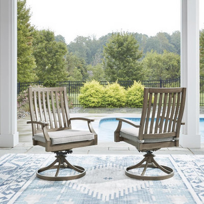 Outdoor Ranch Swivel Patio Chairs