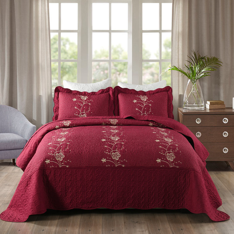 Polyester No Floral Coverlet, Queen Bedspread + 2 Shams, Burgundy
