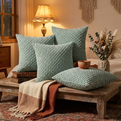 Ensemble de 4 housses de coussin en velours côtelé 18 x 18, housses de coussin décoratives douces pour canapé-lit
