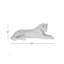 Grande panthère de repos en polystone argentée avec extérieur à losanges sculptés à facettes, 26 po x 9 po