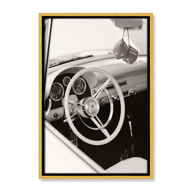 «Classic Car II» par Young, H 19,5 po x l 13,5 po, Flotteur doré