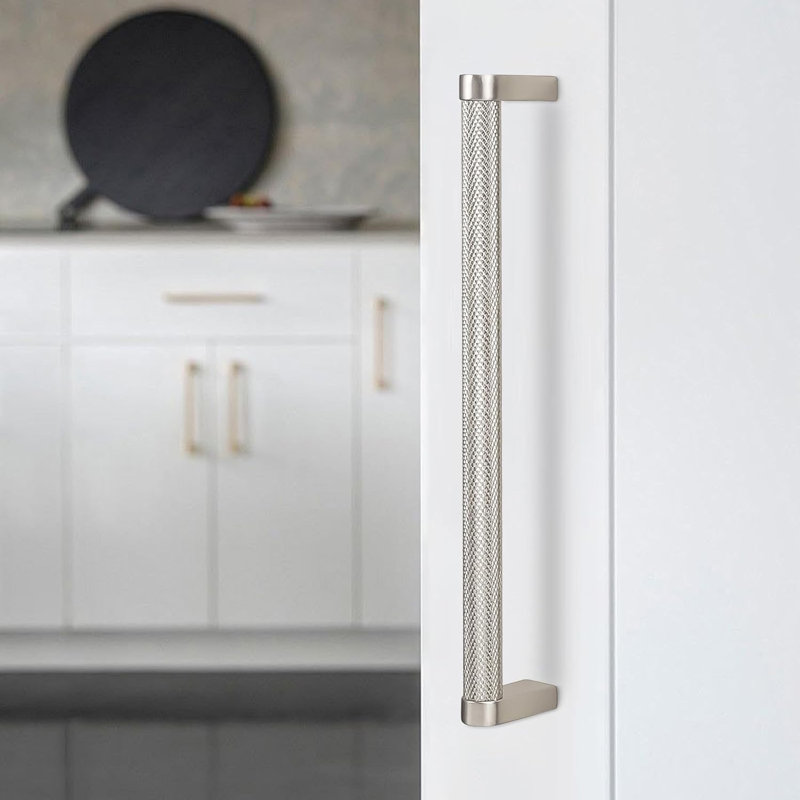 Paquet de 10 poignées d'armoire en nickel satiné brossé avec conception moletée pour les tiroirs et les armoires de cuisine, trou central de 11,3 po, poignées de quincaillerie durables et faciles à installer