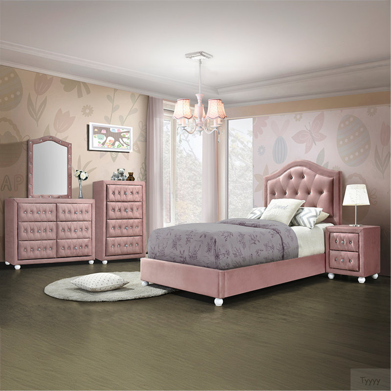 Commode rose à 4 tiroirs