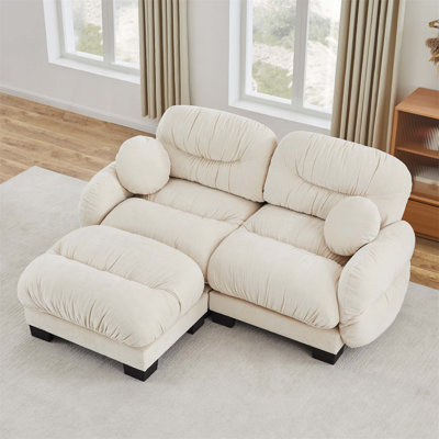 Canapé modulaire plissé en chenille 2 places avec mousse ergonomique haute densité, accoudoirs courbés, repose-pieds et coussins décoratifs pour un confort personnalisable.