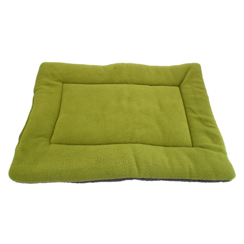 Tapis pour animaux chauffant doux Rettig, l 27,6 po x 41,33 po x H 1,58 po, Vert