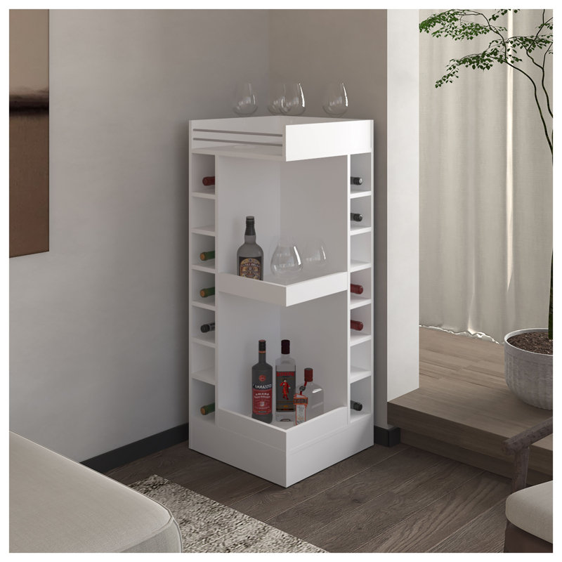 Bar d'angle avec support à vin et tablettes ouvertes, finition en mélamine blanche, conception peu encombrante pour le divertissement à domicile