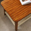 Table basse 47,25 po en rotin style bohème Mid-Century avec rangement tissé pour le salon | Idée cadeau