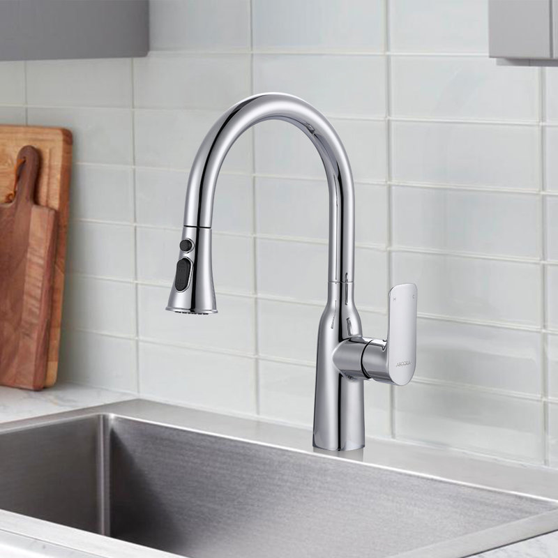 Robinet de cuisine rétractable à poignée simple avec accessoires, Chrome