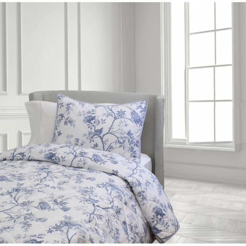 Josephine Quilted Coverlet, Queen, White/Blue
