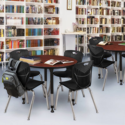 Kee Mobile Round Breakroom Table and Chair Set
