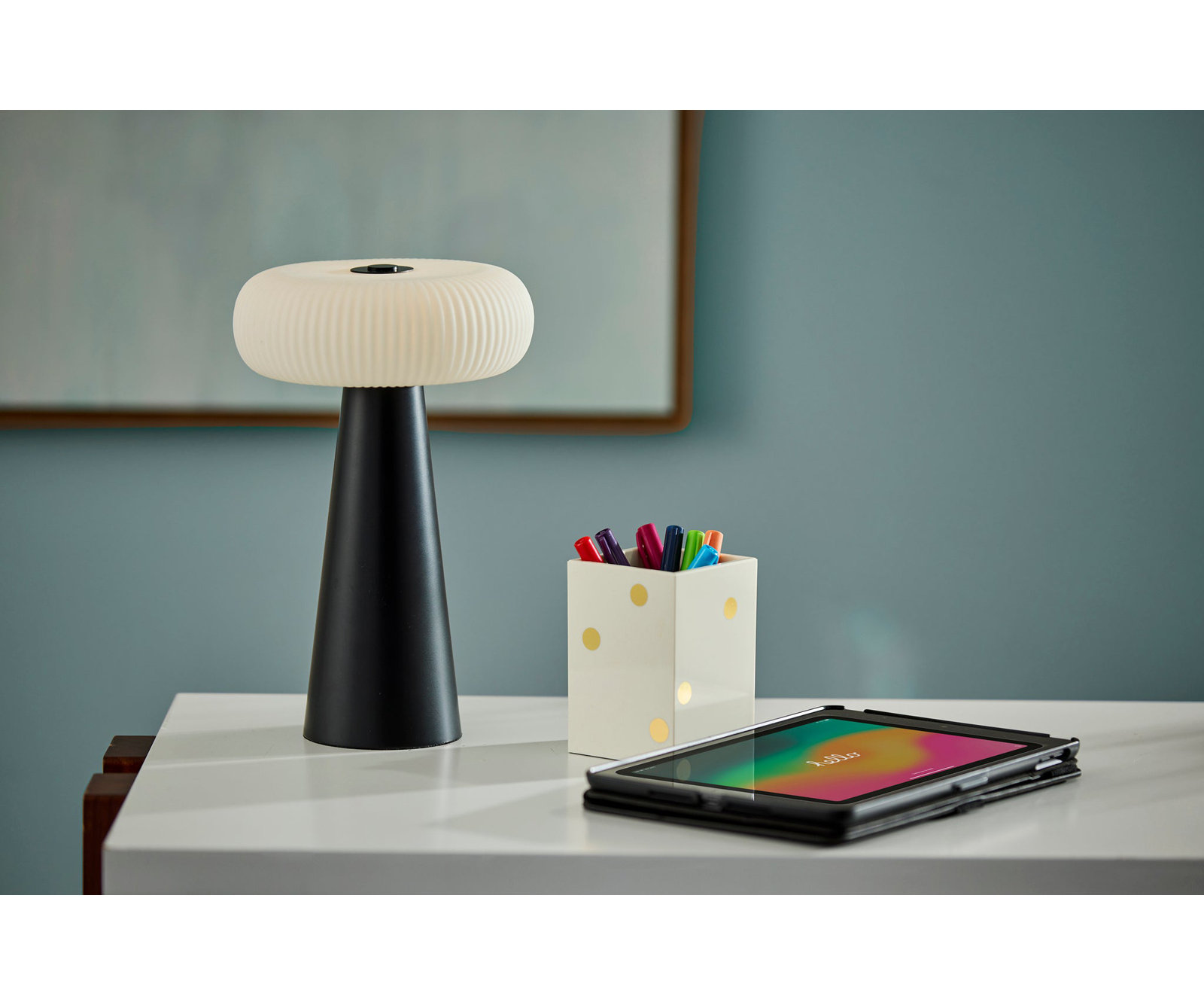 Lovonia Table Lamp, Black