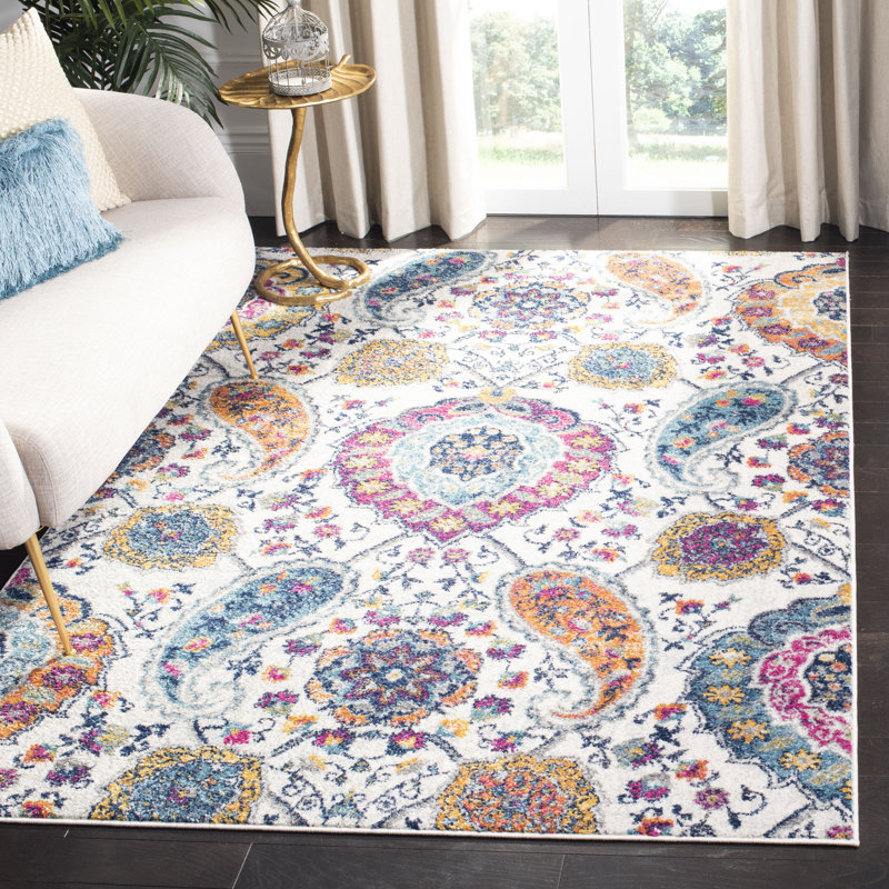 Tapis à motif cachemire Felty, Rectangle 6 pi 7 po x 9 pi 2 po, Crème / Multicolore