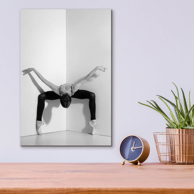 «Dance» par PhotoINC Studio, H 16 po x l 12 po x P 0,13 po