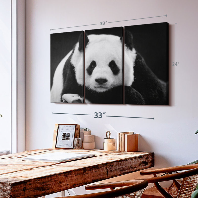 «Panda noir et blanc», 3 pièces sur toile, H 24 po x l 38 po x P 1,25 po