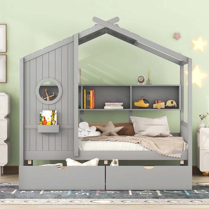 Lit maison en bois