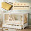 Lit de bébé avec pieds en bois massif avec rangement Aiago-335044183