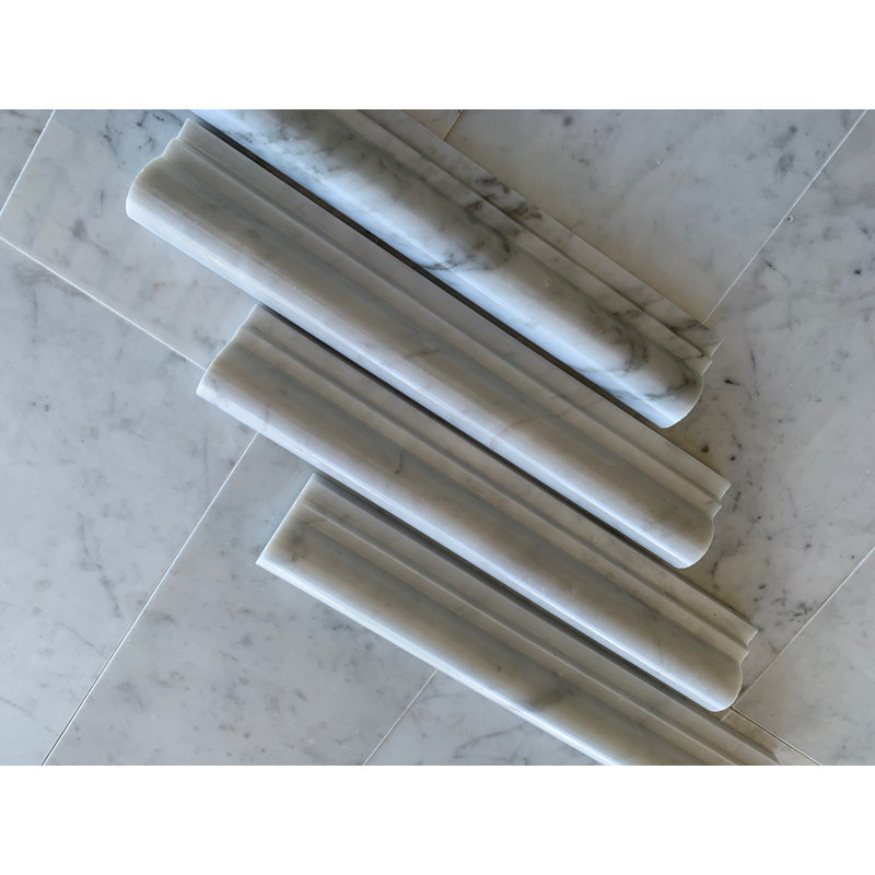 Chaise Carrara polie